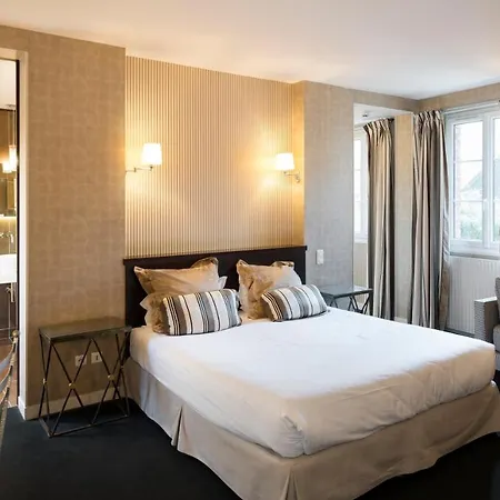 Logis - & Restaurant Du Tribunal Hotel Mortagne-au-Perche