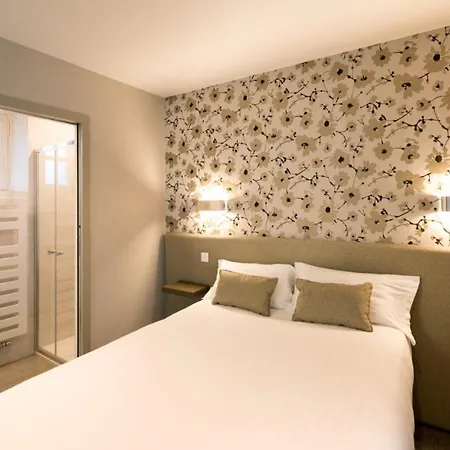 Logis - & Restaurant Du Tribunal 3* Mortagne-au-Perche