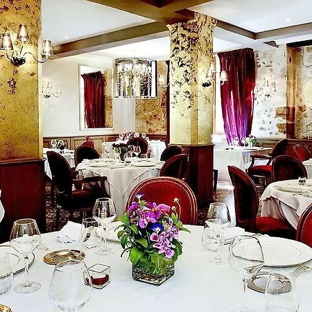 Logis - & Restaurant Du Tribunal Hotel