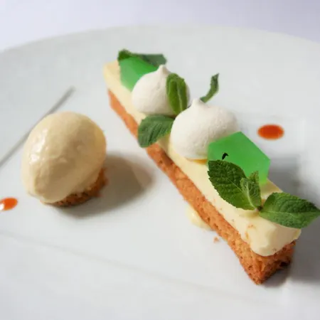 Logis - & Restaurant Du Tribunal Hotel Mortagne-au-Perche