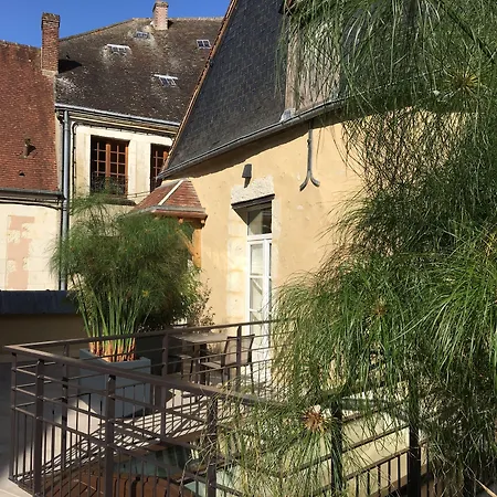 Logis - & Restaurant Du Tribunal Hotel Mortagne-au-Perche