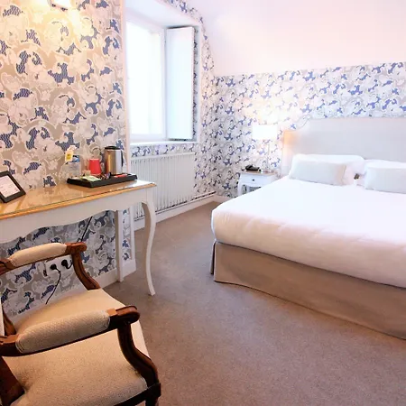 Logis - & Restaurant Du Tribunal Hotel 3*