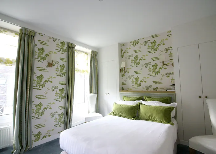 Logis - & Restaurant Du Tribunal 3* Mortagne-au-Perche