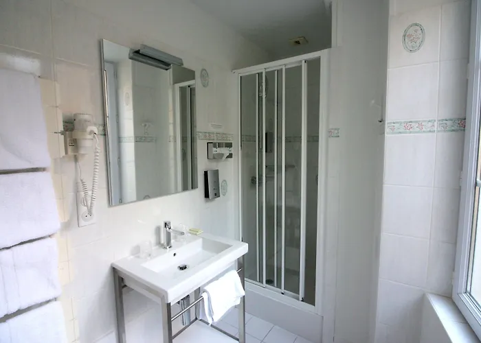 Logis - & Restaurant Du Tribunal Mortagne-au-Perche