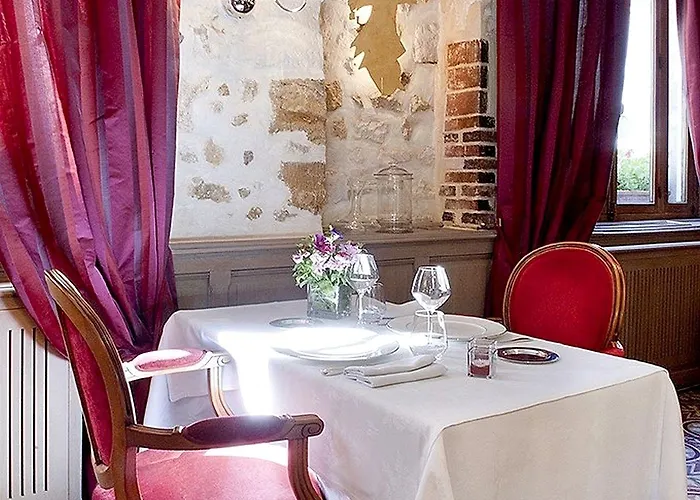 Logis - & Restaurant Du Tribunal Ξενοδοχείο 3*