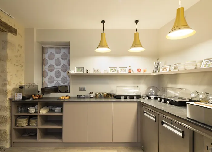 Logis - & Restaurant Du Tribunal 3* Mortagne-au-Perche