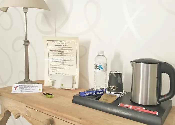 Logis - & Restaurant Du Tribunal