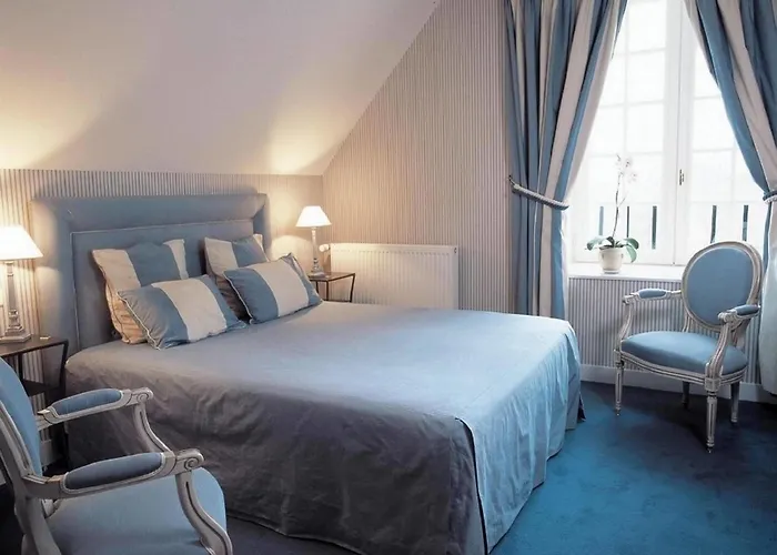 Logis - & Restaurant Du Tribunal Mortagne-au-Perche