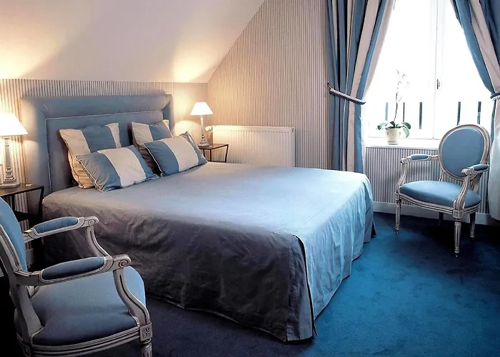 Ξενοδοχείο Logis - & Restaurant Du Tribunal Mortagne-au-Perche